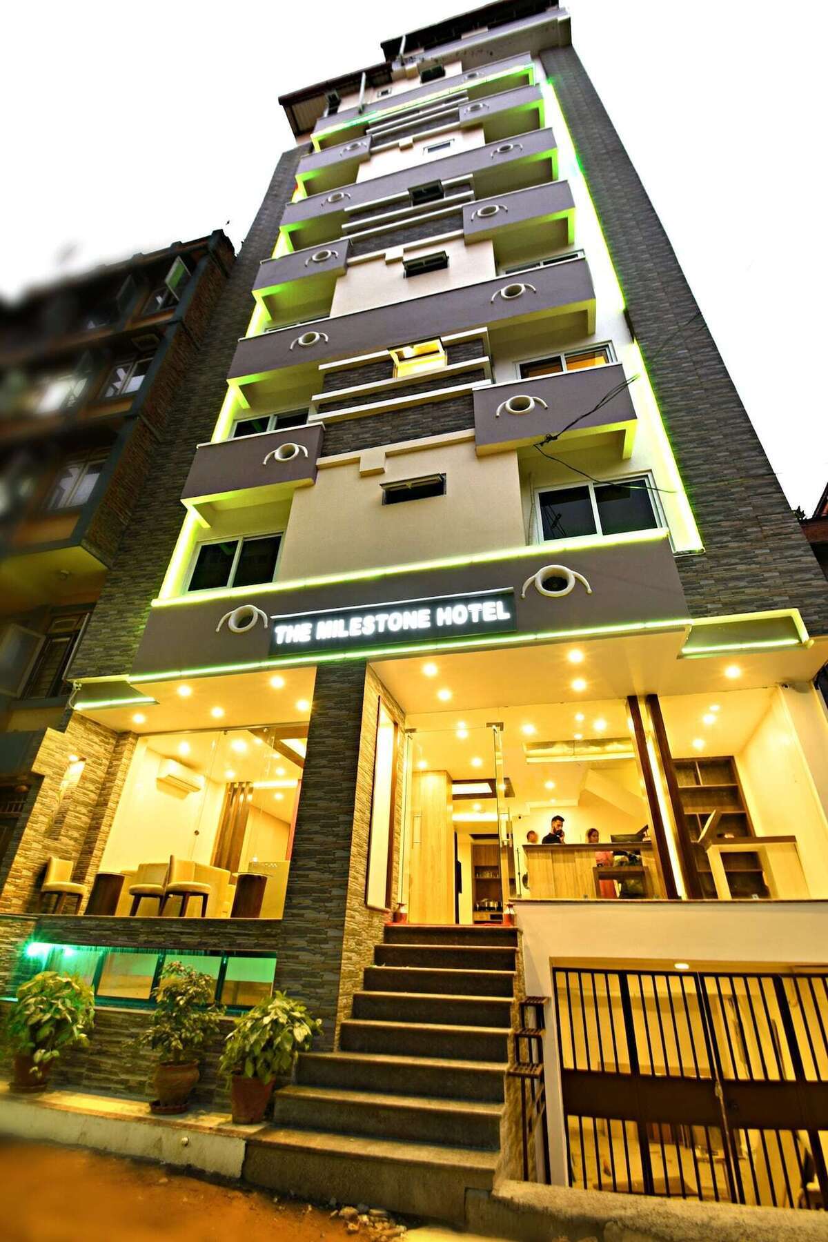 The Milestone Hotel Катманду Экстерьер фото